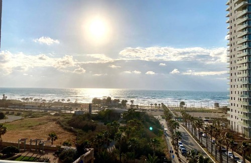Hadera Apartment | Exceptional view facing sea of Givat Olga Hadera