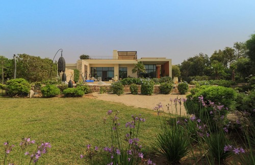 Essaouira Villa | Exceptional villa of 400m2 with private heated pool and its domestic employee