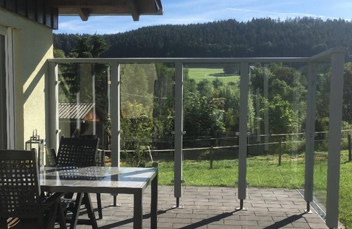 Oos House | Exclusive bungalow Ooser Tälchen, completely fenced, vacation with dog 🐕
