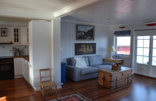 Sandefjord House | Exclusive Fjord Retreat on Private Island w/Pier & Modern Comfort