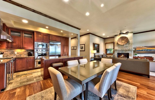 Sierra Shores Condo | Exclusive Lakefront Resort Near Heavenly | Sierra Shores #11