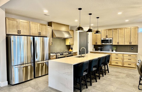 Moab South Valley House | Exclusive Retreats Desert Vista - Moab Getaway with Pool, Spa & Views