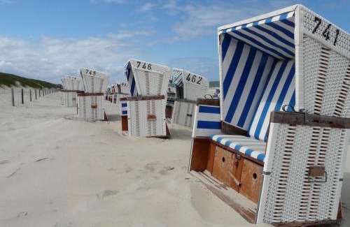 Utarp Apartment | Exclusive Rollstuhlgerechte Wohnung " Ebbe " barreirefrei 3 Erw Klenkind in Ostfriesland