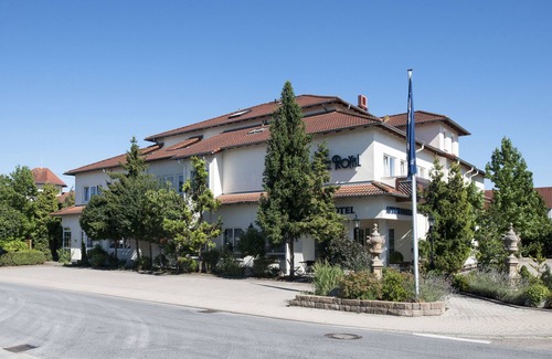 Sandhausen Apartment | Exclusive vacation apartment 200 sqm - Only 10 minutes to Heidelberg city center