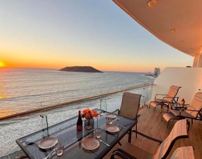 Zona Dorada Apartment | Exclusivo Departamento a pie de playa Vista al Mar