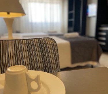 Santana Apartment | EXECUTIVE 05 · Suíte Premium de alto padrão V- Climatizado