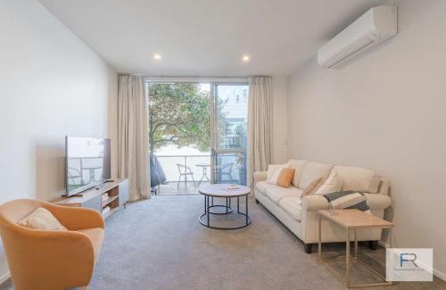 Freemans Bay House | Executive city-fringe Townhouse