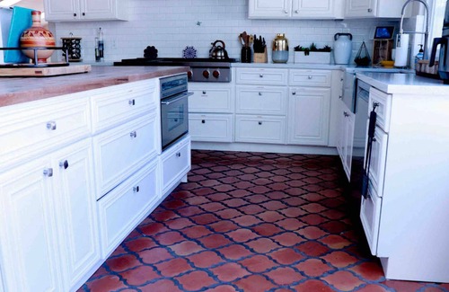 San Martin House | Executive Estate with Private Pool & Pool Spa