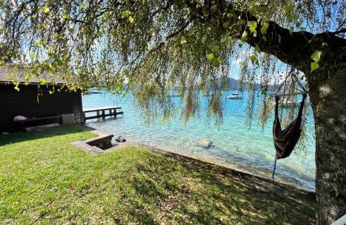 Weyregg am Attersee House | Exklusiver Seetraum am Attersee