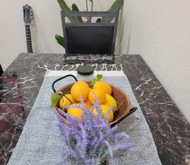 Escondido House | Exotic Gem Relaxing Farm Vibes Near Safari Zoo, Legoland & Wineries
