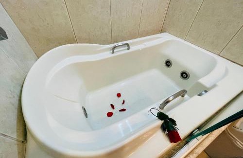 Bavaria Apartment | Experiência Completa : Espaço Gourmet ,Varanda e Hidromassagem