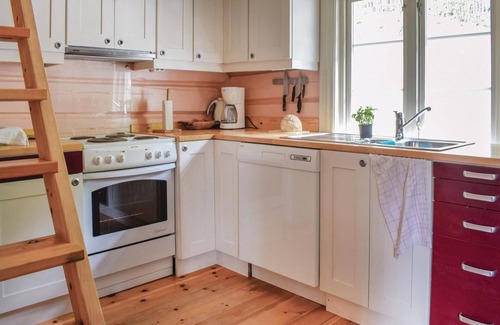Lom House | Experience pure Norwegian farm romance.