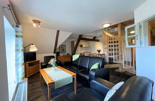 Aventoft Apartment | "Experience Serenity and Adventure in Our Charming Country Retreat!"