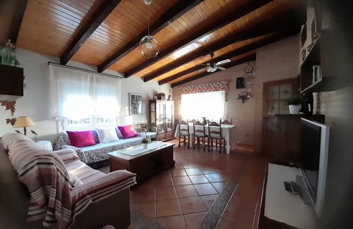 Camunas House | EXPERIENCES rural house
