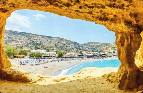 Agios Myronas Apartment | EXPLOR Mansion - Inclusive Experience
