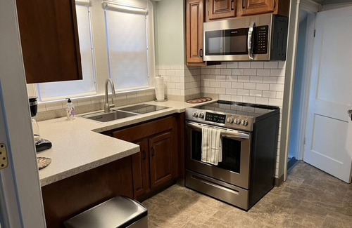Waterloo House | Explore the Finger Lakes Region from this cozy 3-bedroom home near Geneva, NY.
