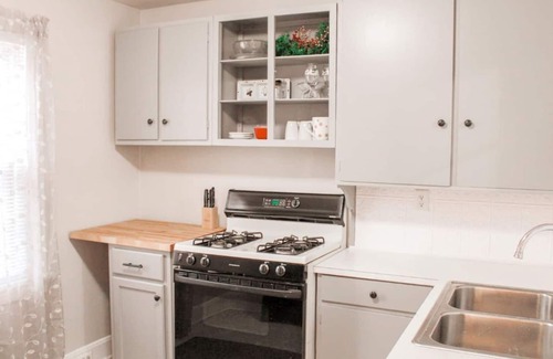 Ramsay House | Explore the UP, Experience Nature, and Cozy UP!