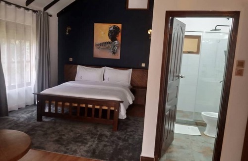 Entebbe Resort | Explorer Resort & Marina