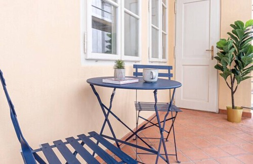 Mala Strana Apartment | Exquisite 2 bedroom apartment at Lesser Town