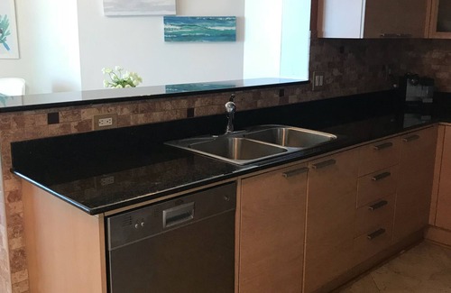 Sunny Isles Beach Condo | Exquisite ocean front condo in Sunny Isles Beach -LICENSE # STR-00152