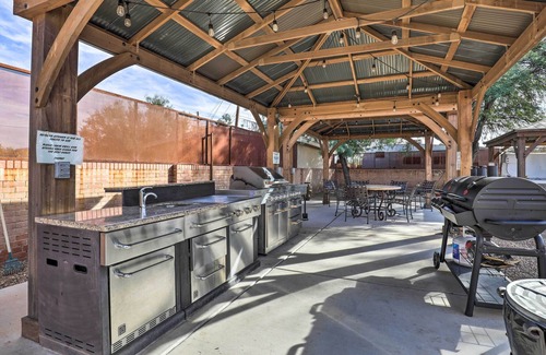 Tucson Cottage | Exquisite Tucson Casita by Panto River Park Trail!