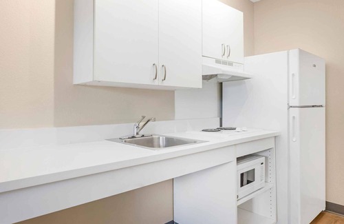 Hunt Club Hotel | Extended Stay America Suites West Palm Beach Northpnt Corpor