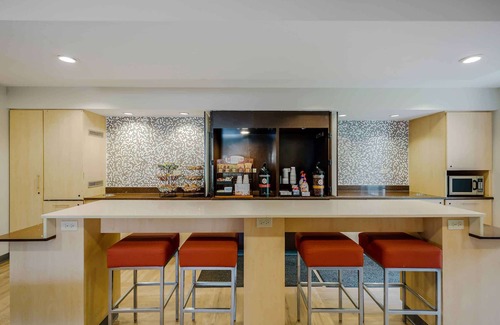 West Dundee Hotel | Extended Stay America Suites Chicago Elgin West Dundee