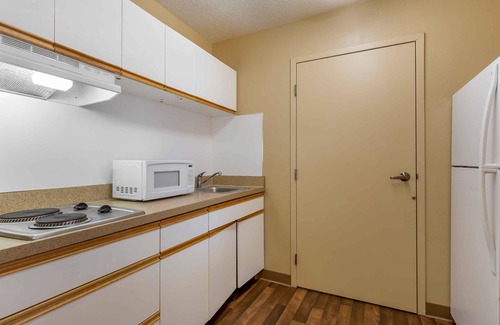 Cypress Hotel | Extended Stay America Suites Orange County Cypress