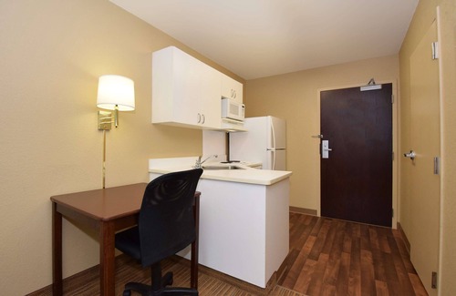 Santa Susana Hotel | Extended Stay America Suites Los Angeles Simi Valley