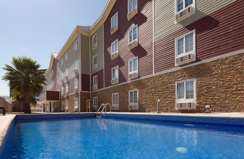 Juriquilla Apartment | Extended Suites Queretaro Juriquilla