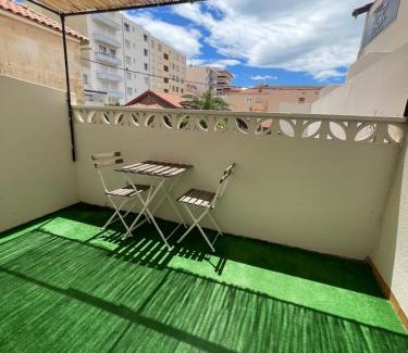 La Jetee Hotel | Ezz'Hotel Canet