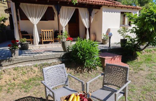 Koukounaries Apartment | F & B Summer Collection- Skiathos -Maistrali