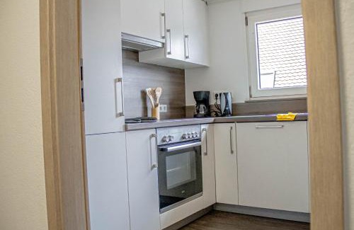 Ilsfeld Apartment | F&F Suites Ilsfeld - 3 Zimmer DG schickes Apartment - Zentral mit kostenfreien Privatparkplätzen und WLAN