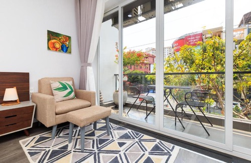 Phu Nhuan Apartment | F-Hotel & Apartment