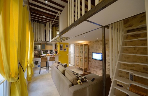 3rd Arrondissement Apartment | F0G Springbreak