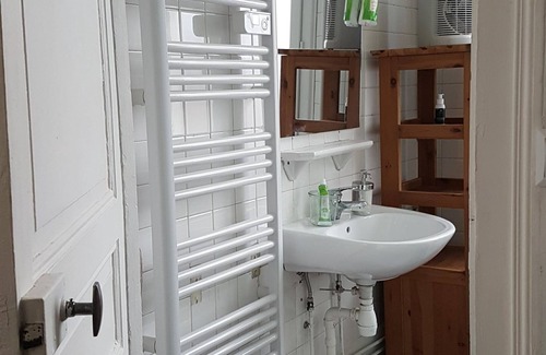 Beauvais Condo | F1 hyper center at the foot of the cathedral