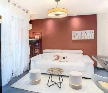 Prado - Republique Apartment | F3 4 pers 15 min Palace Cannes