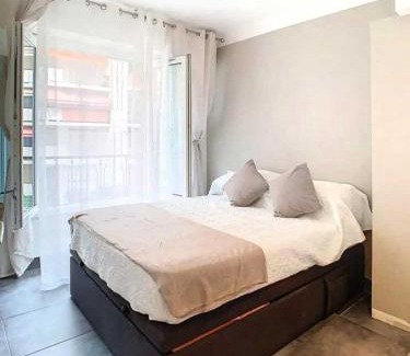 Prado - Republique Apartment | F3 4 pers 15 min Palace Cannes