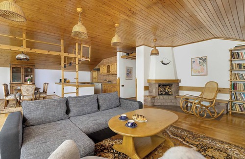 Bystra Apartment | Fałata 208 | Bystra | Charming Apartment | Parking | Balcony | SmartTV