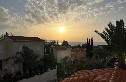 Ayia Marina Chrysochous House | Fab Sea and Mountain View Villa, walking distance from the Sandy Beach