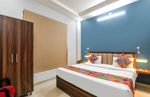 Indira Nagar Hotel | Fabexpress North Inn