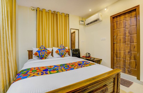 Jayanagar Hotel | Fabexpress Rithun Residency