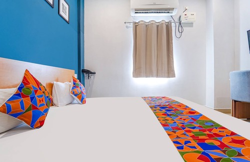 Madipakkam Hotel | Fabexpress Silver Palace