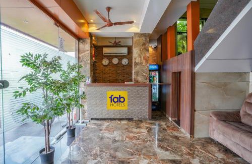 Rabale Hotel | FabExpress Super 7 Inn - Nr Rabale Station