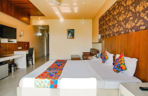 Panvel Hotel | FabHotel Devanshi Inn