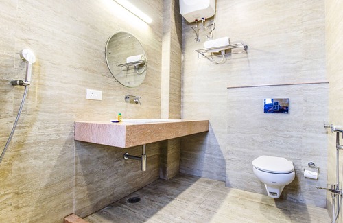 Vaishali Nagar Hotel | Fabhotel Jaipur Villa