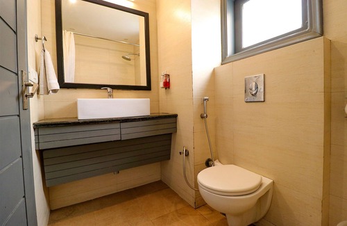 East of Kailash Hotel | Fabhotel Majestic Jpm I