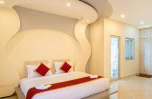Moratandi Hotel | Fabhotel Prime Ar Phalazzo Resort