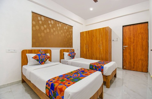 Pune Hotel | Fabhotel Prime Esta Inn