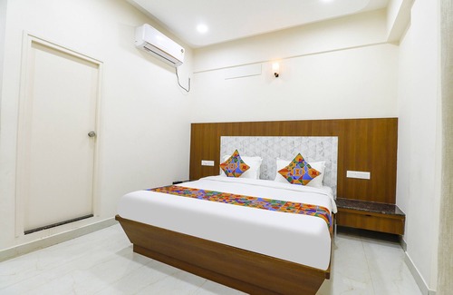 Shivaji Nagar Hotel | Fabhotel Sathya Comforts